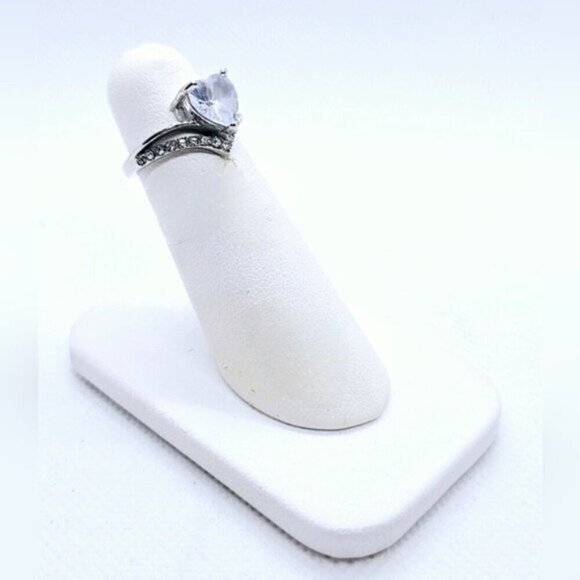 Sterling Silver 925 CZ Heart-Shaped Wedding Anniversary / Engagement - Picture 4 of 9